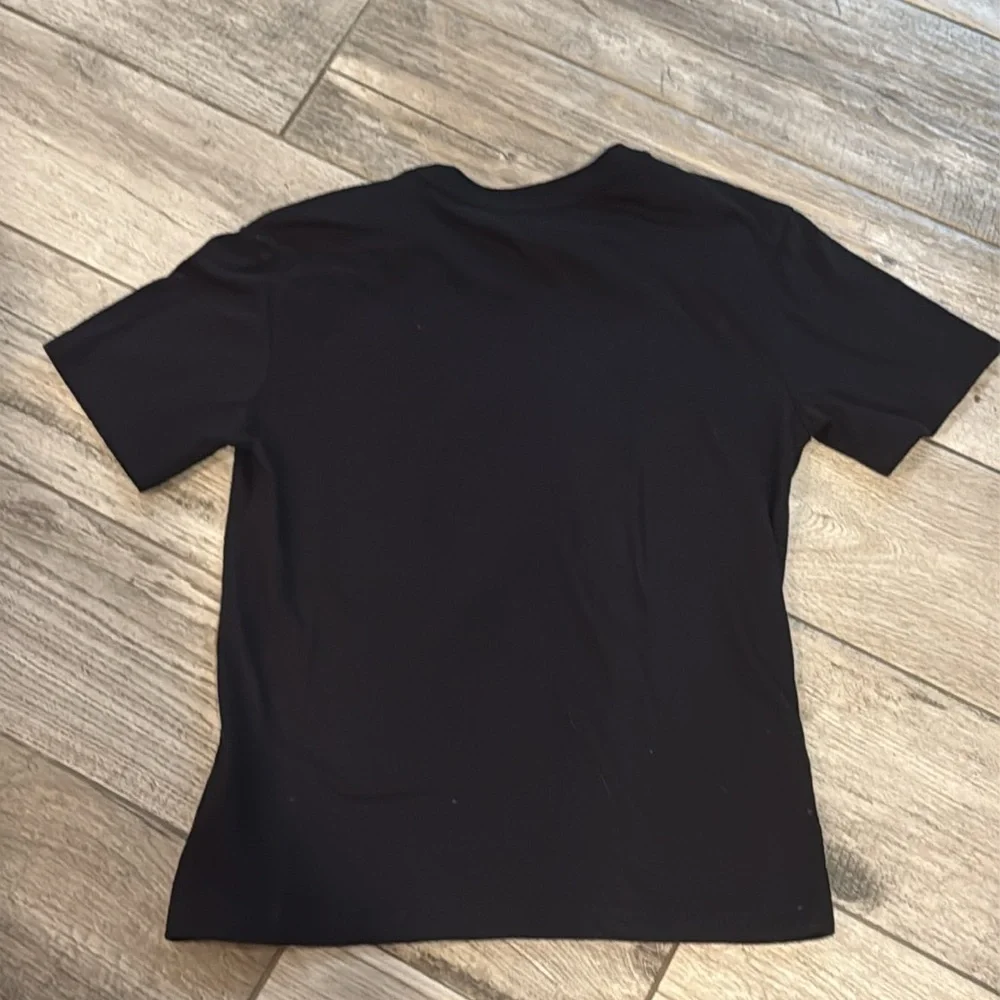 EUC Old Navy graphic t-shirt, sz 10